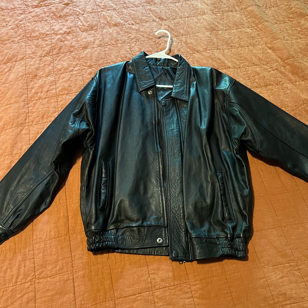 Men’s medium leather jacket